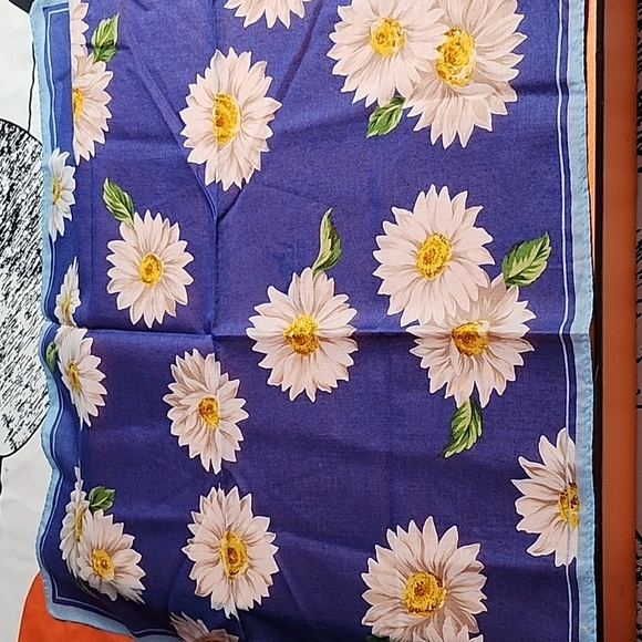 Kenzo Handkerchief 2 pcs Cotton Authentic not use - Picture 6 of 8